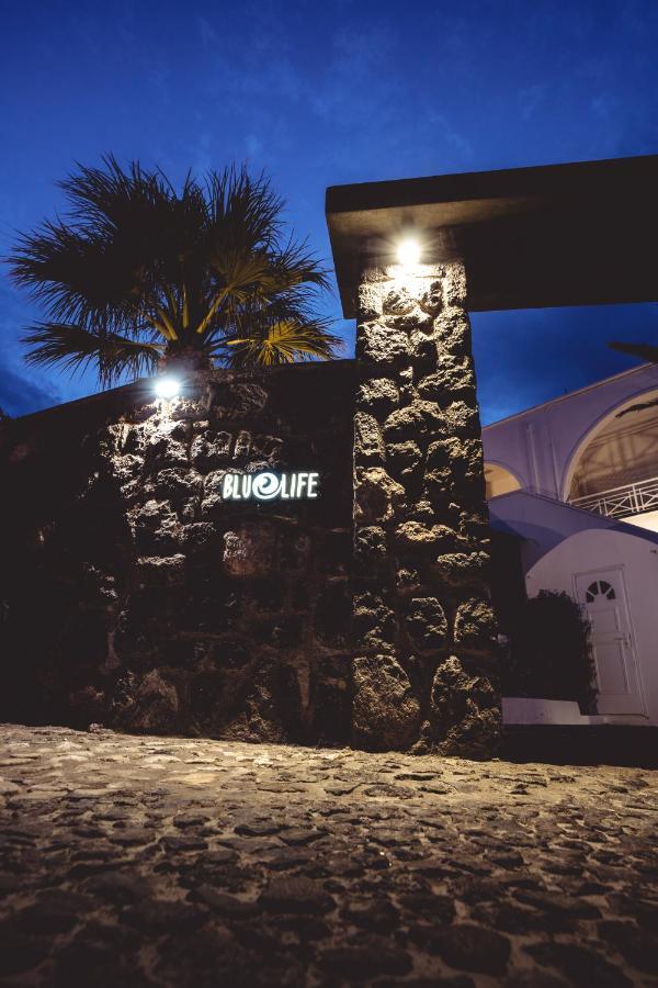 Blue Life Hotel Emporio  Exterior photo